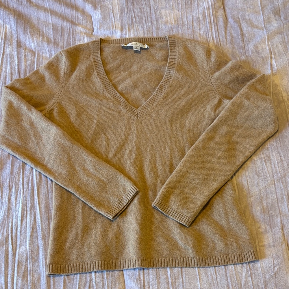 Caslon Women's Cashmere V-Neck Sweater